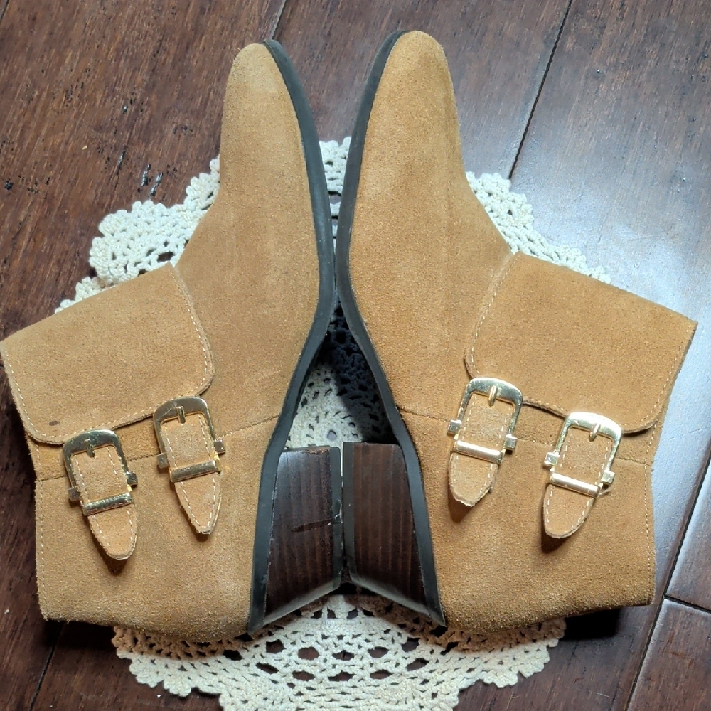 Apri By Italian Shoemakers Suede Buckle Ankle Booties in Tan - Picture 7 of 11